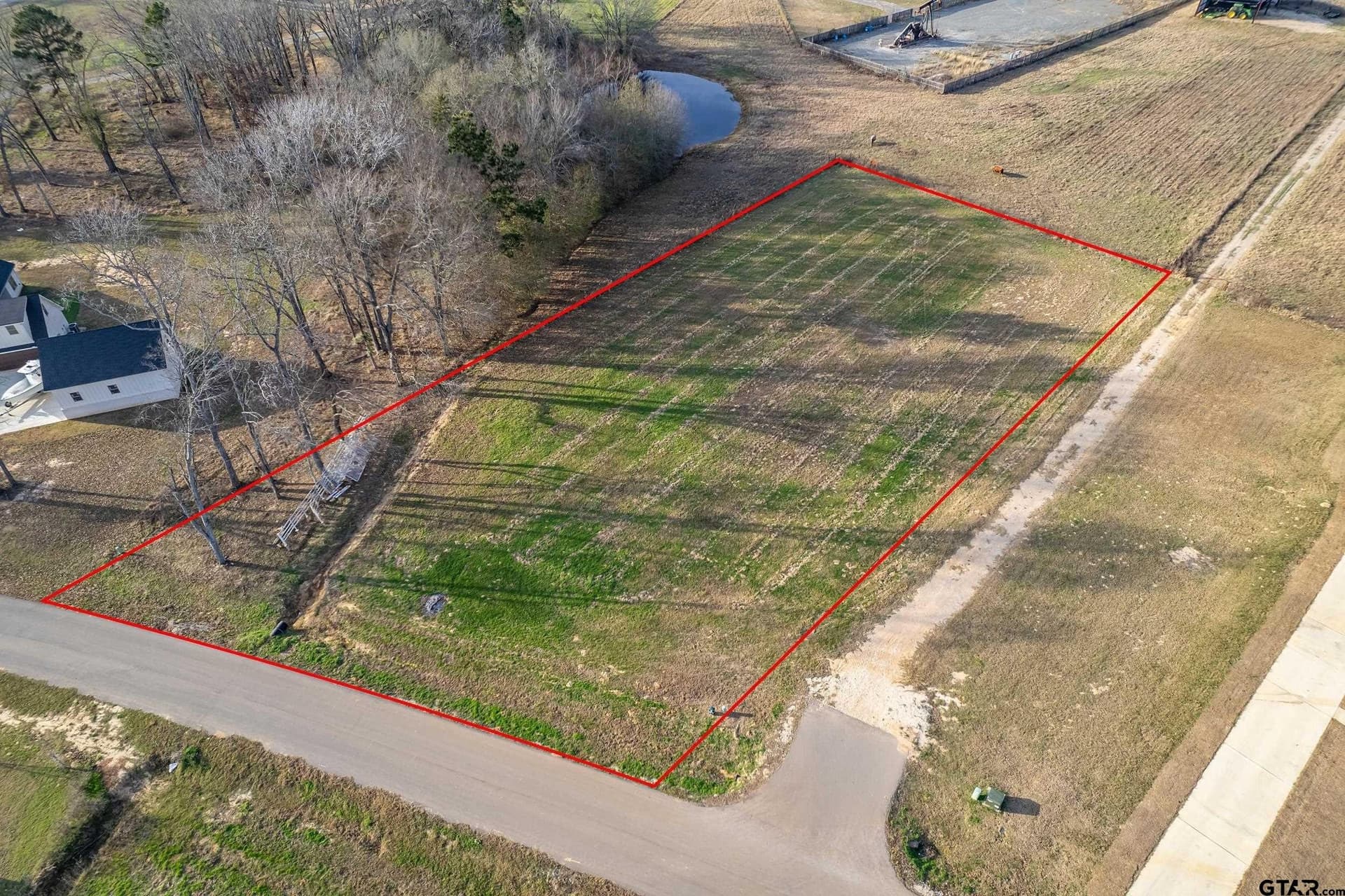 1.25 acres in Smith County gallery image 4