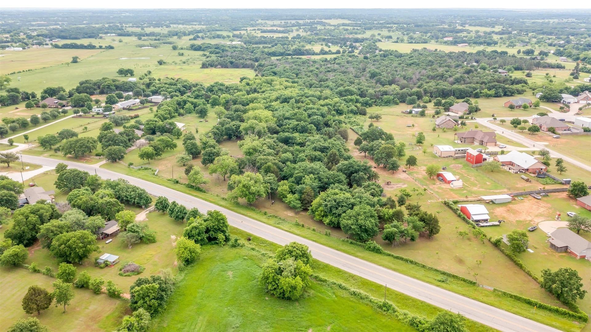 3.21 acres in Johnson County gallery image 4