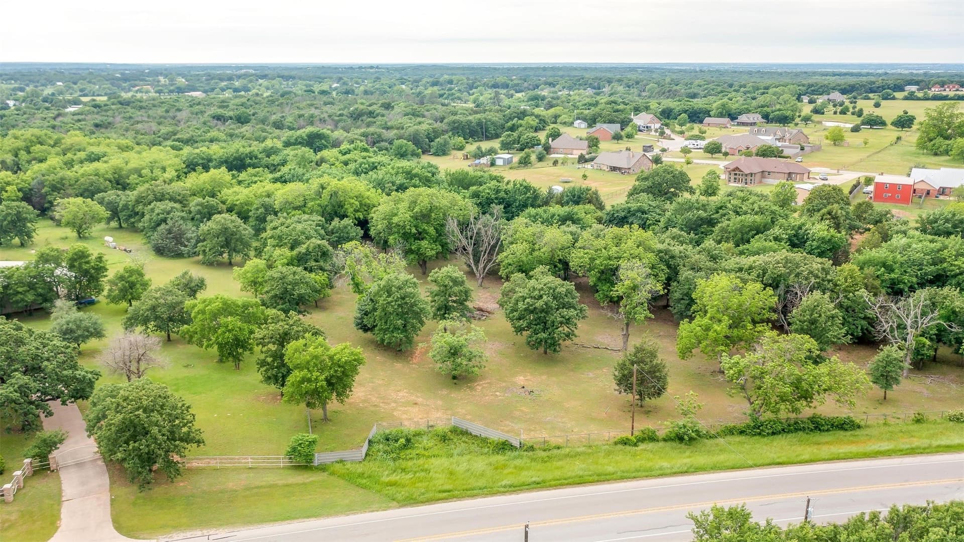 3.21 acres in Johnson County gallery image 3