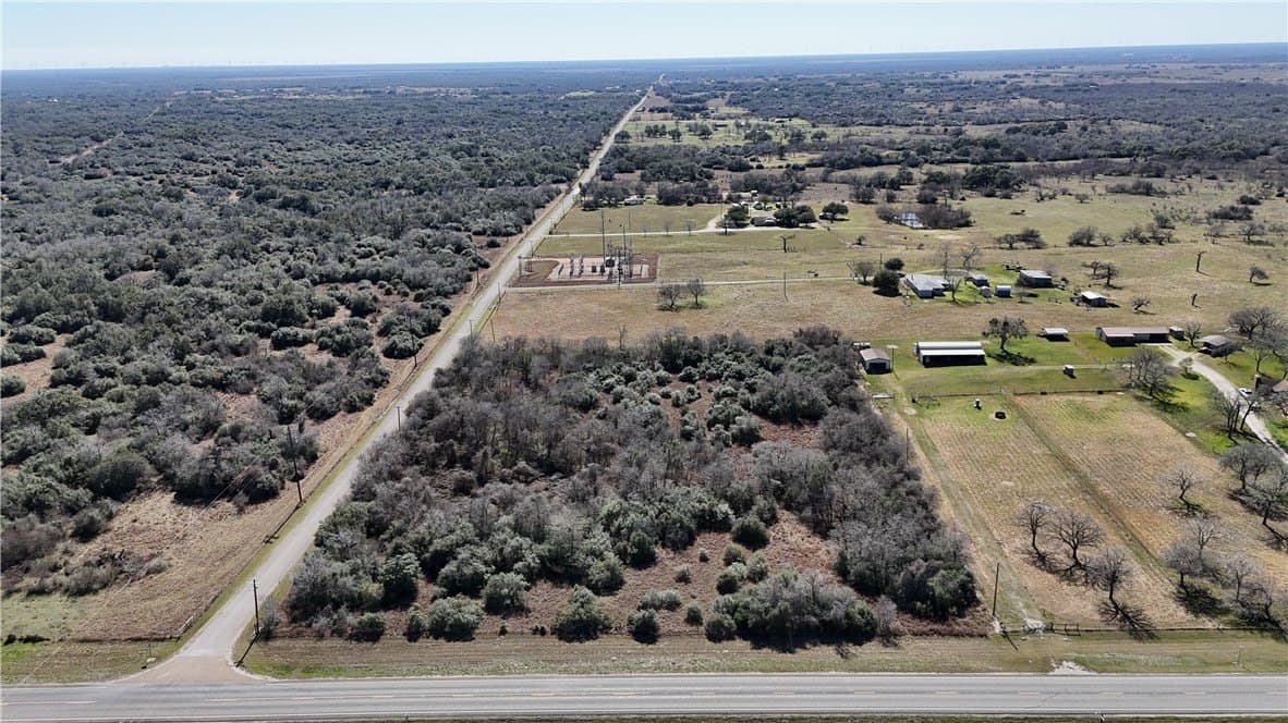 4.63 acres in Refugio County gallery image 3