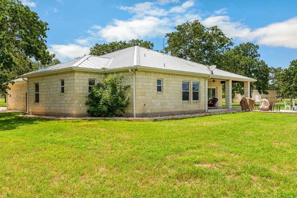 12 acres in Gillespie County featured view