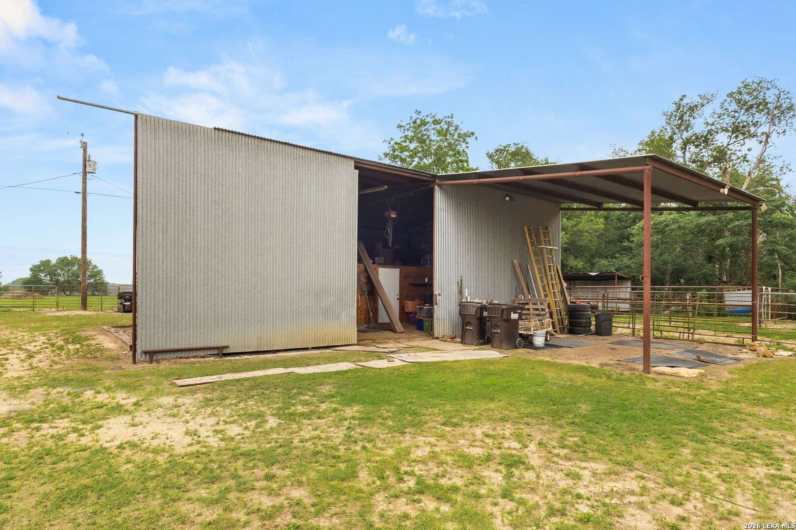 19.99 acres in Guadalupe County - photo 39