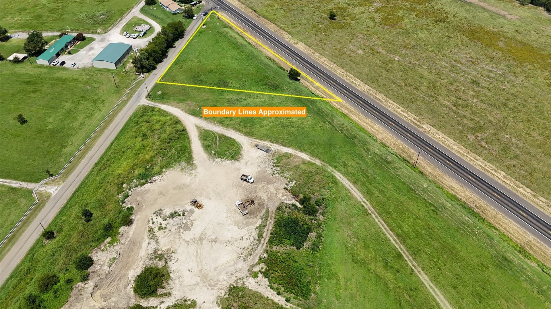 1.37 acres in Navarro County gallery image 2