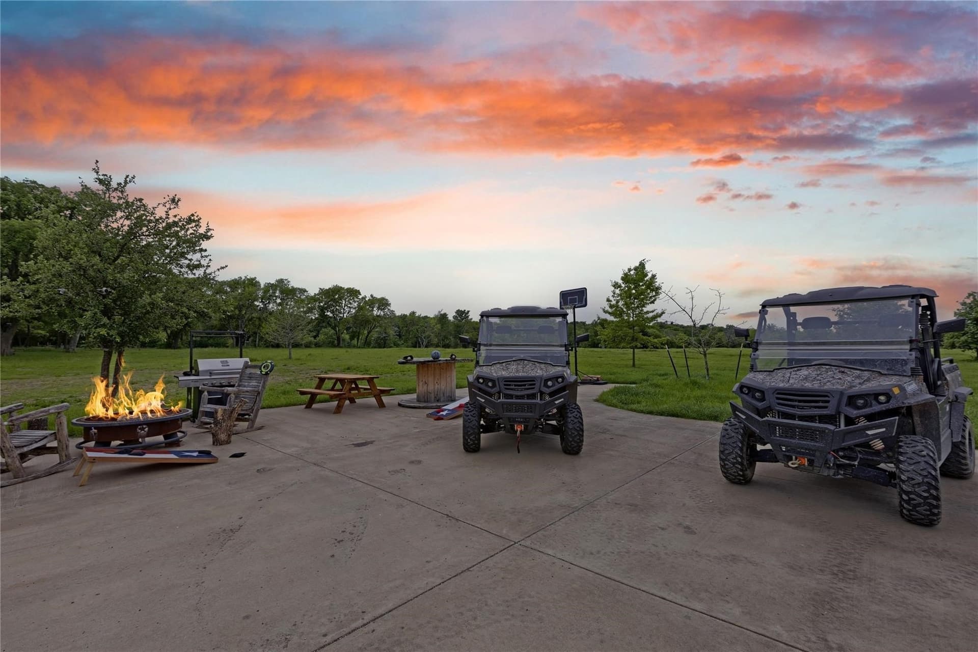 119.71 acres in Ellis County - photo 5