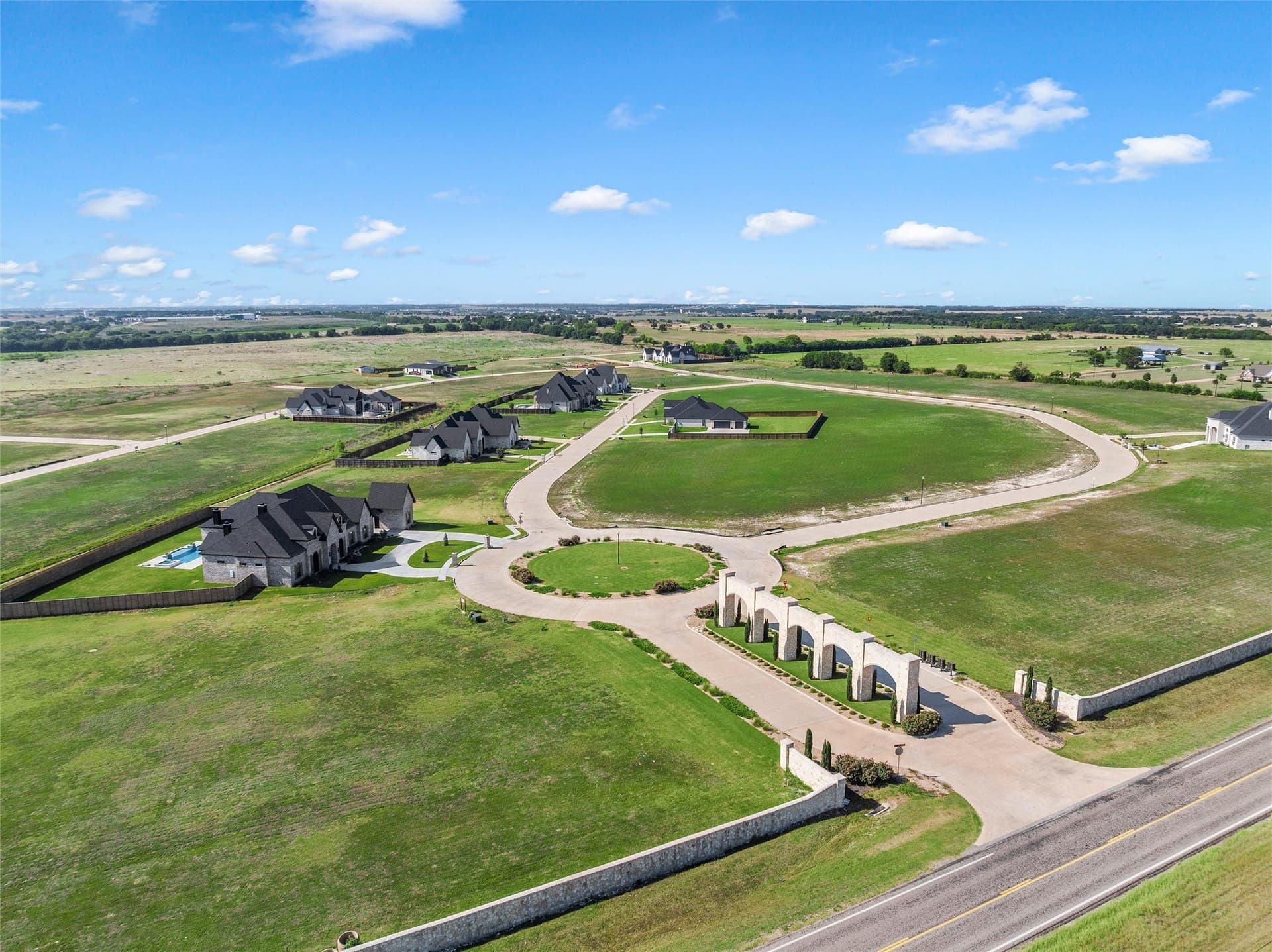 0.56 acres in McLennan County - photo 2