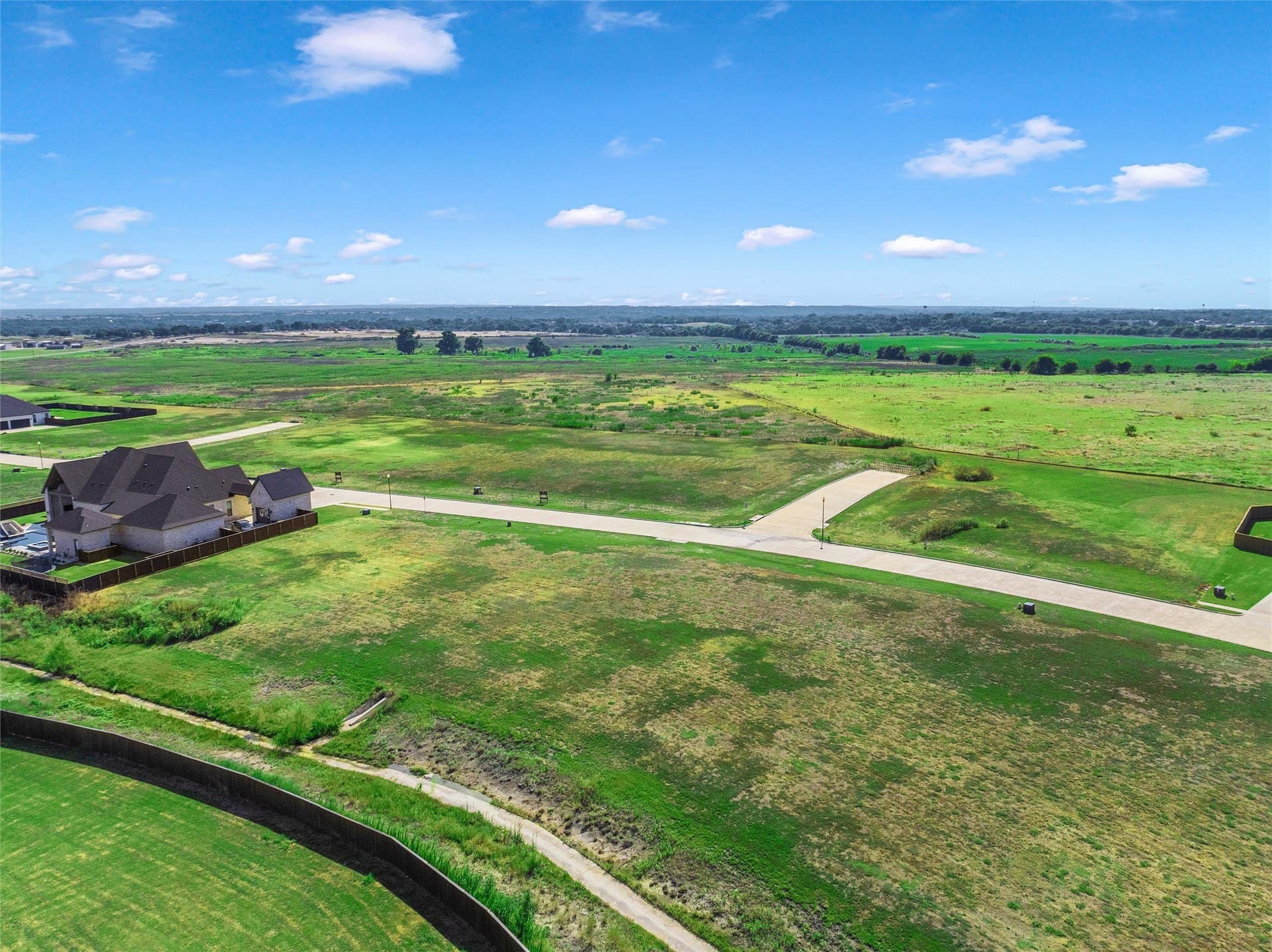 0.56 acres in McLennan County - photo 5