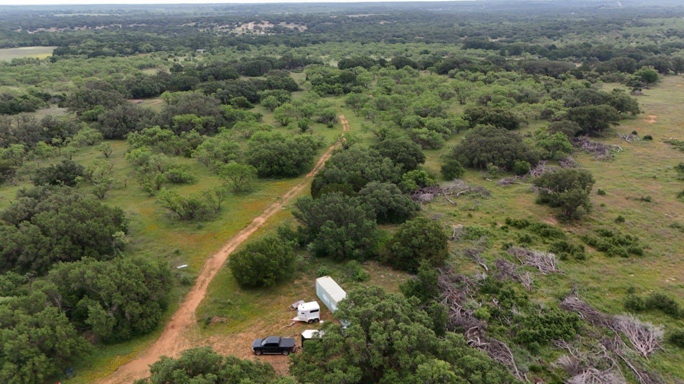 30 acres in Stephens County - photo 4