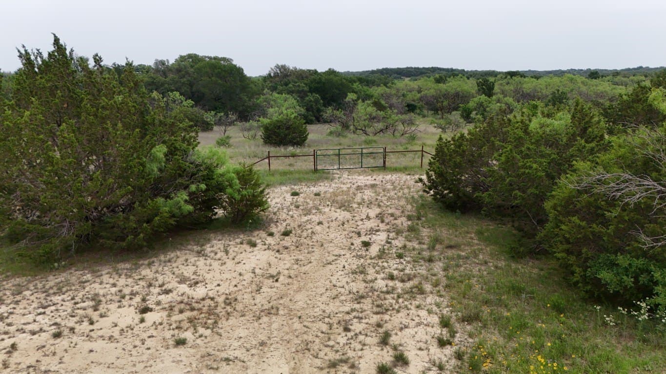 30 acres in Stephens County - photo 11