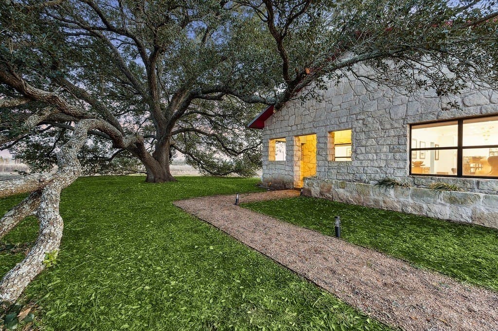 11.93 acres in Washington County gallery image 2