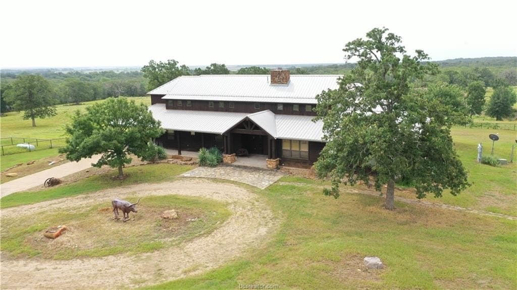 186.79 acres in Milam County - photo 2
