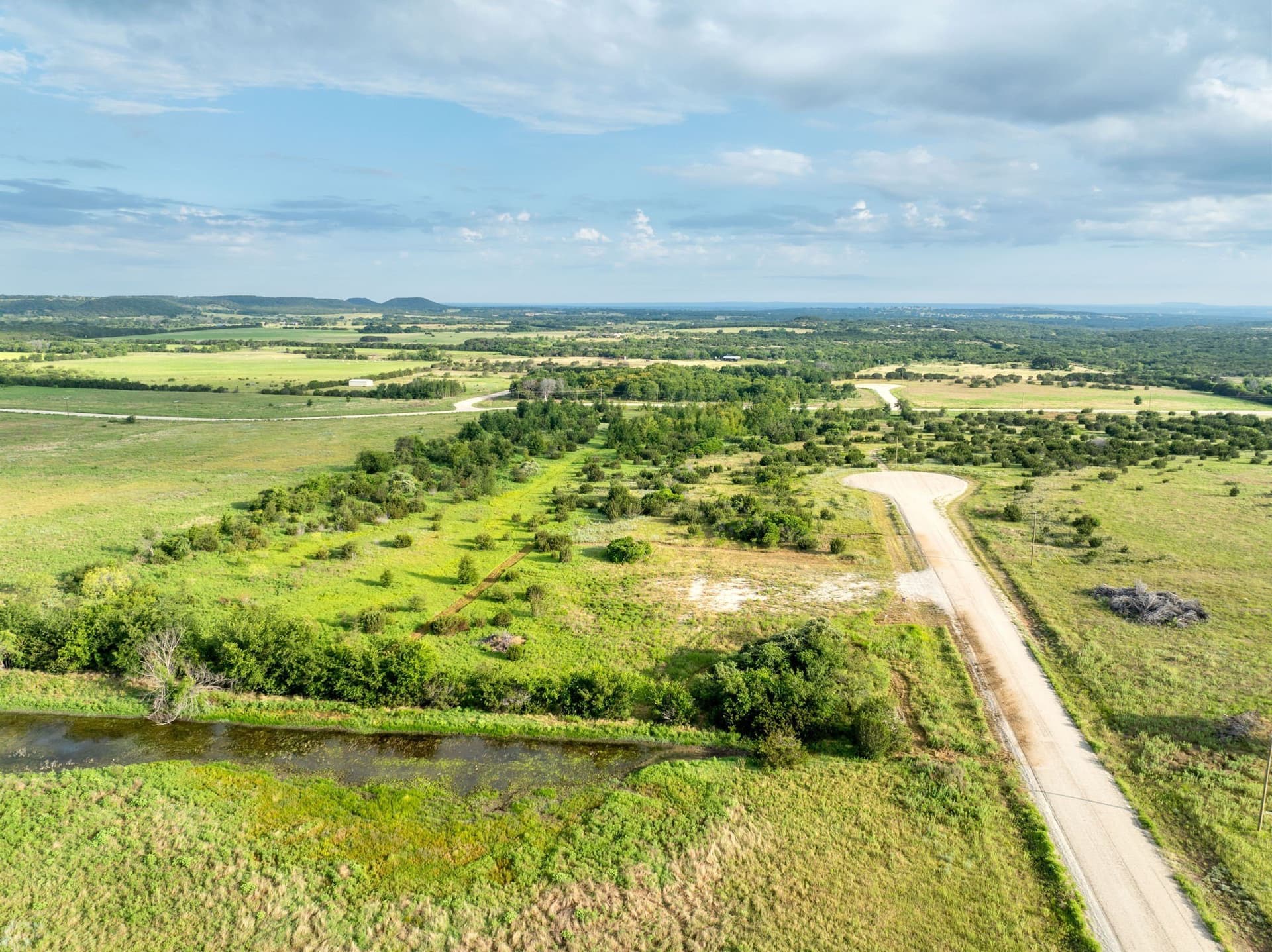 2.37 acres in Somervell County gallery image 4