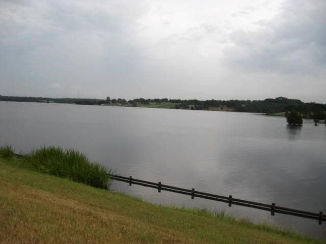 1.45 acres in Henderson County - photo 8