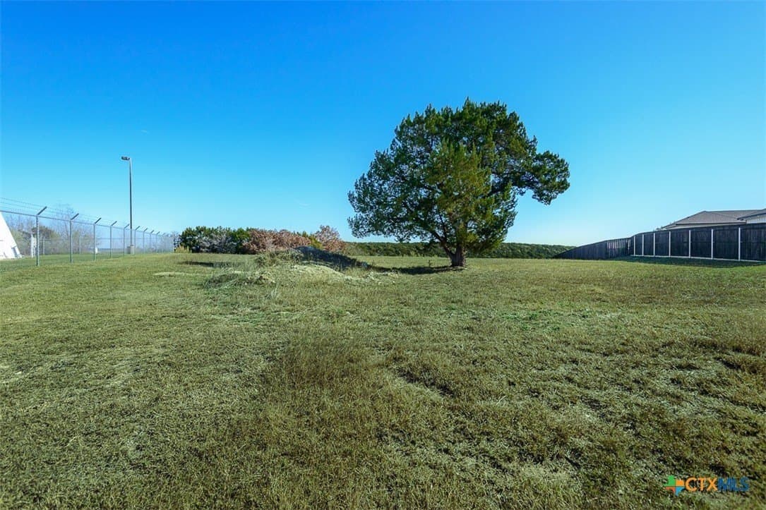 1.14 acres in Bell County - photo 8