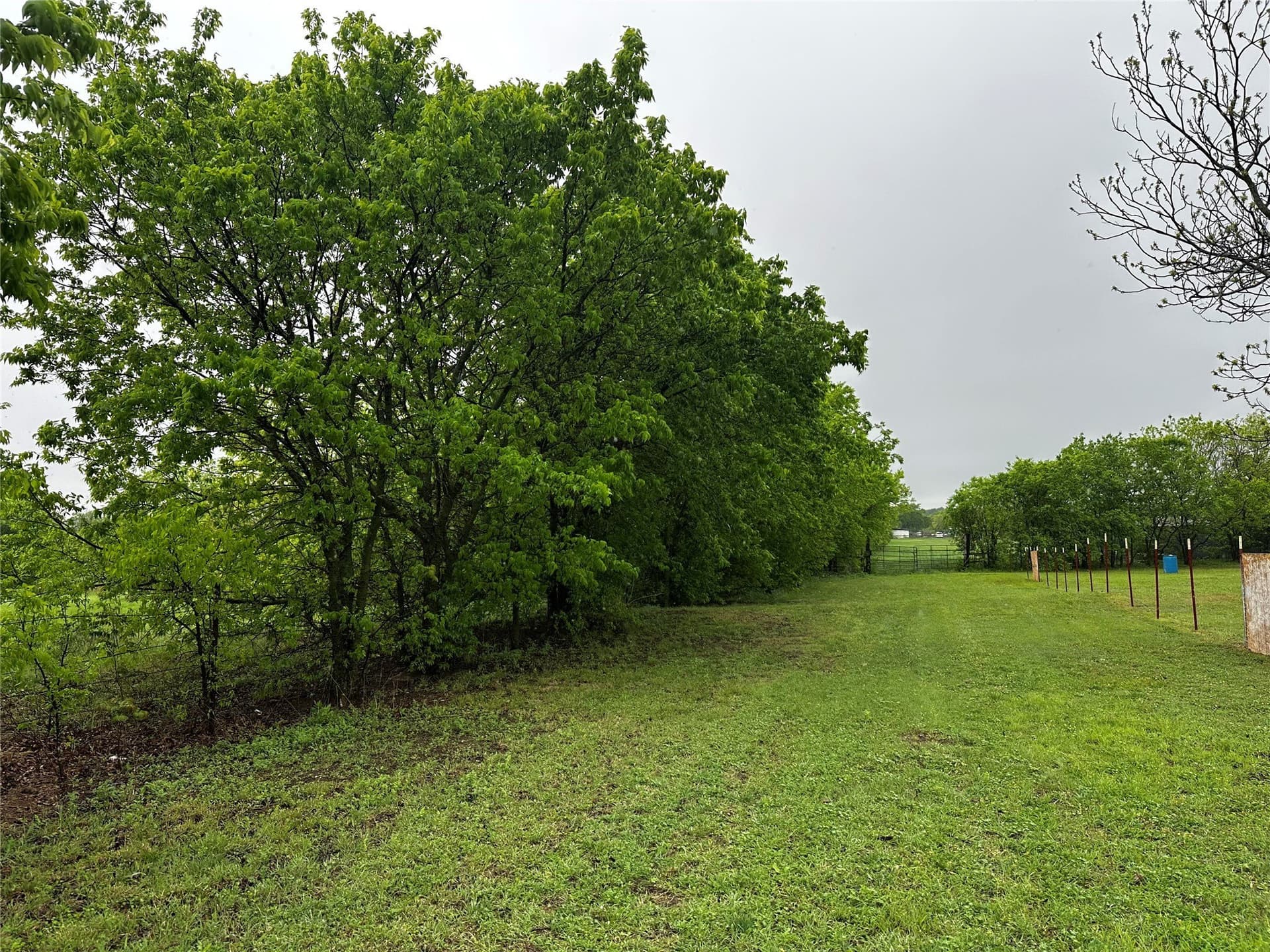3.5 acres in Johnson County