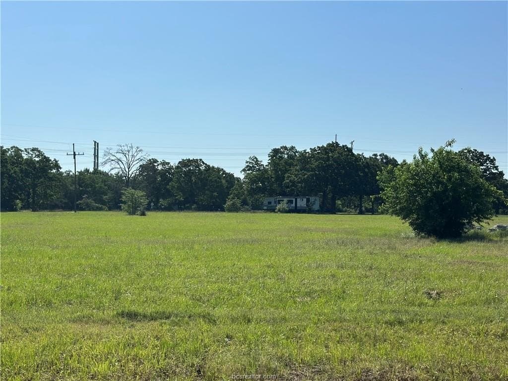 1 acres in Grimes County - photo 6