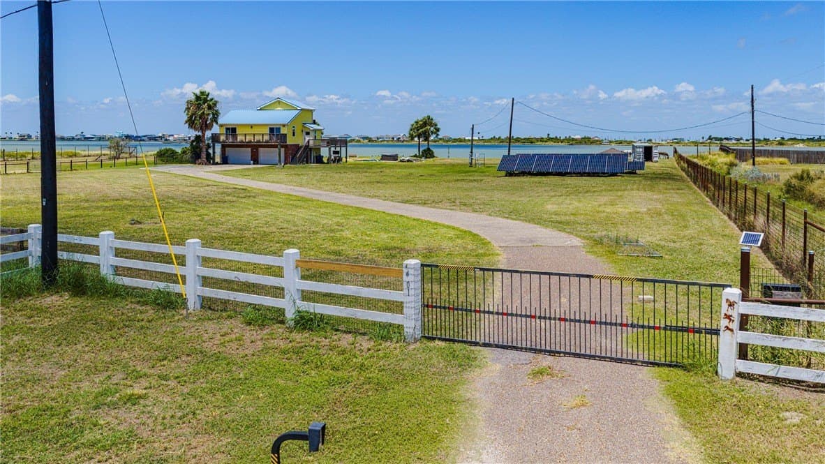 92,042 acres in Aransas County - photo 2