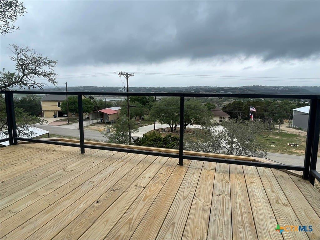 0.86 acres in Comal County - photo 13