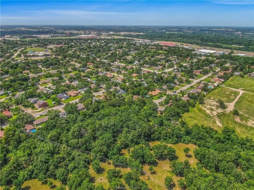 0.24 acres in Brazos County gallery image 3