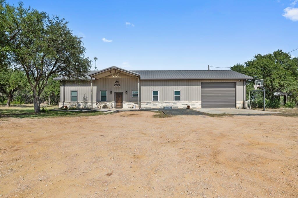 19 acres in Blanco County - photo 14