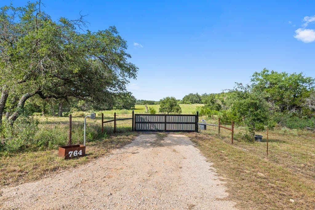 19 acres in Blanco County - photo 23
