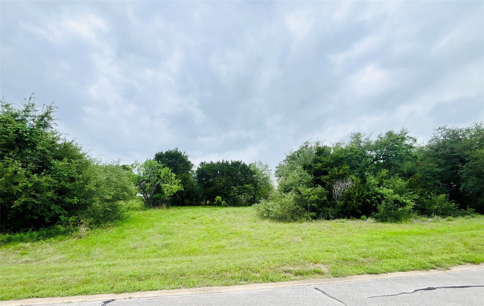 0.25 acres in Johnson County