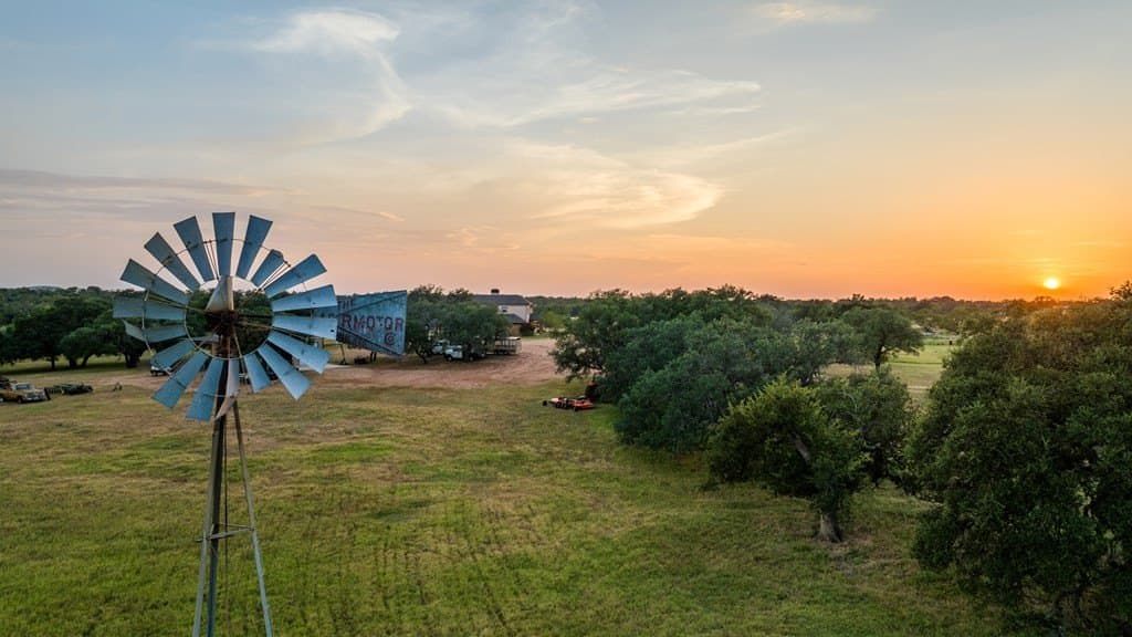 930 acres in Llano County - photo 7