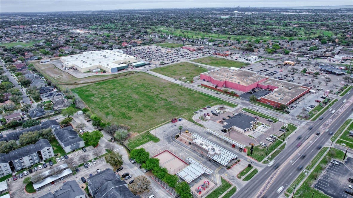 5.67 acres in Nueces County - photo 12