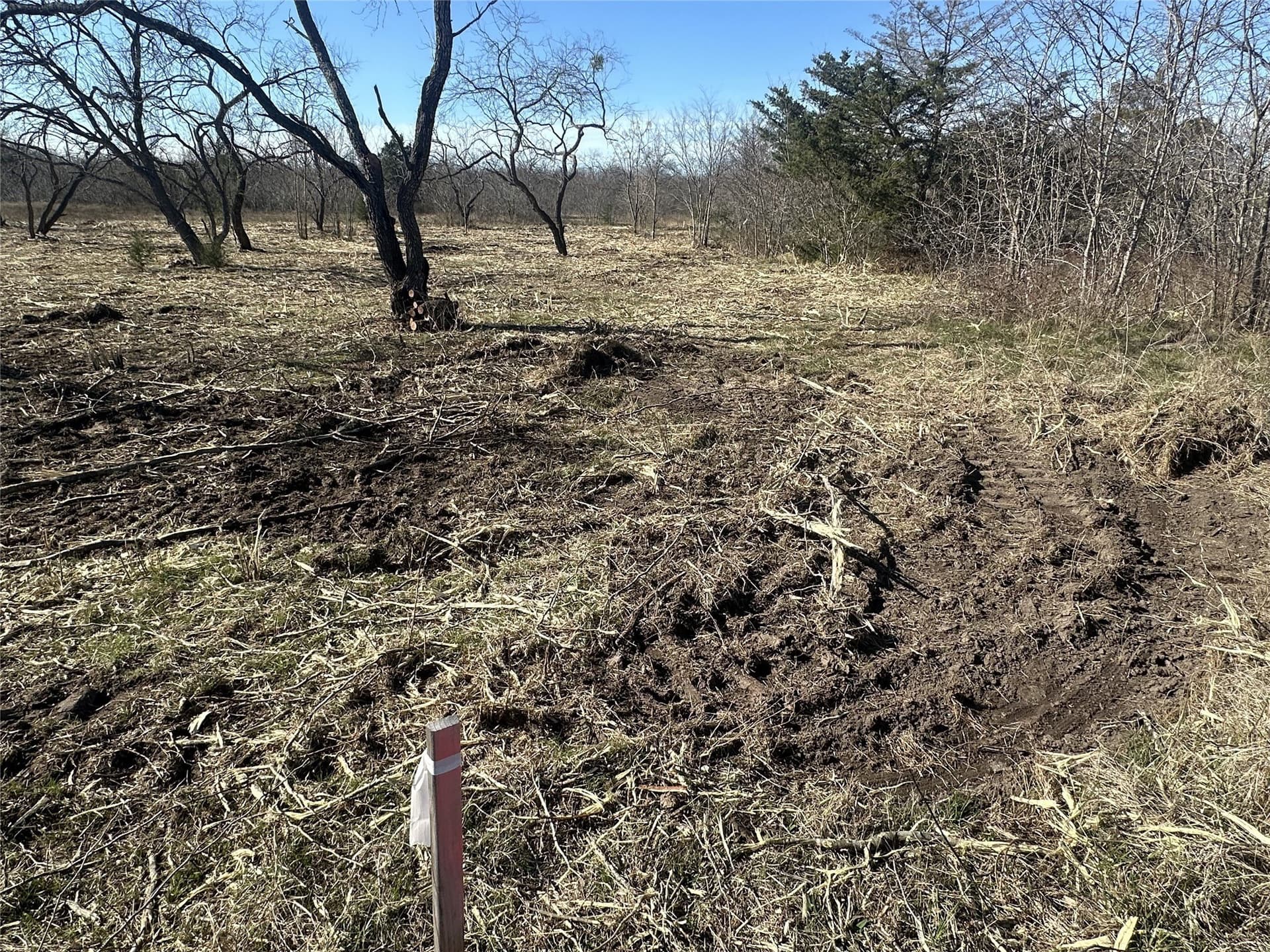 1.6 acres in Kaufman County gallery image 2