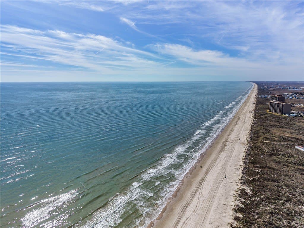 0.79 acres in Nueces County - photo 8