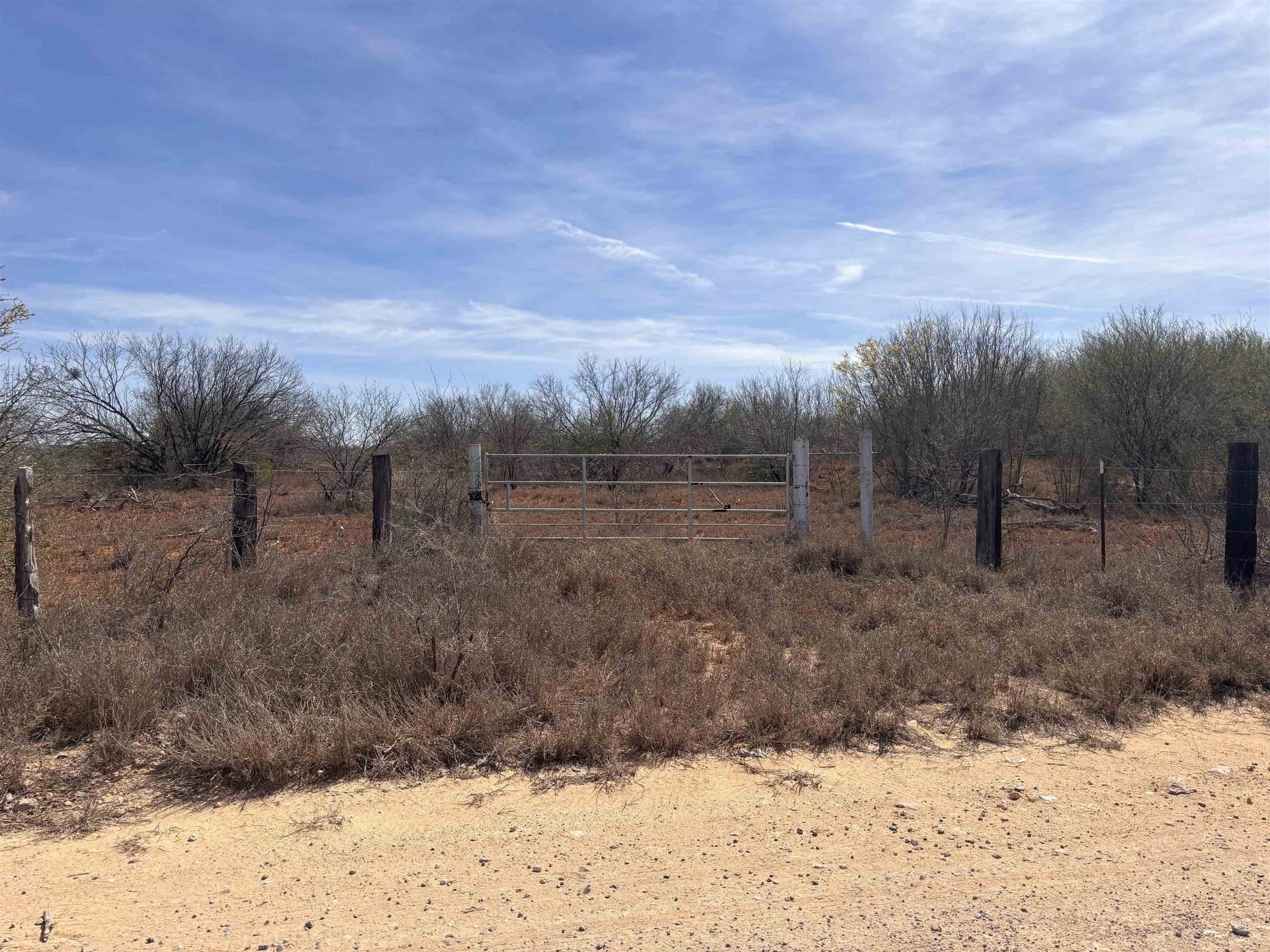 37.23 acres in WEBB County