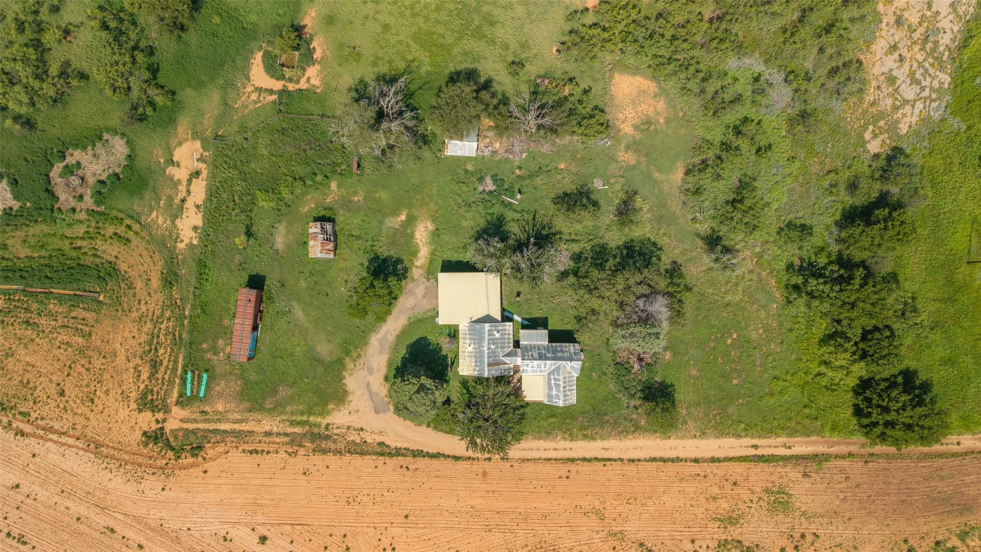 140 acres in Collingsworth County - photo 4