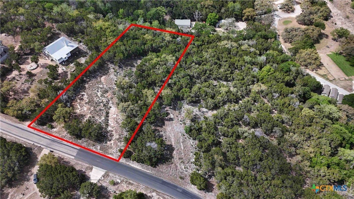 1.7 acres in Comal County