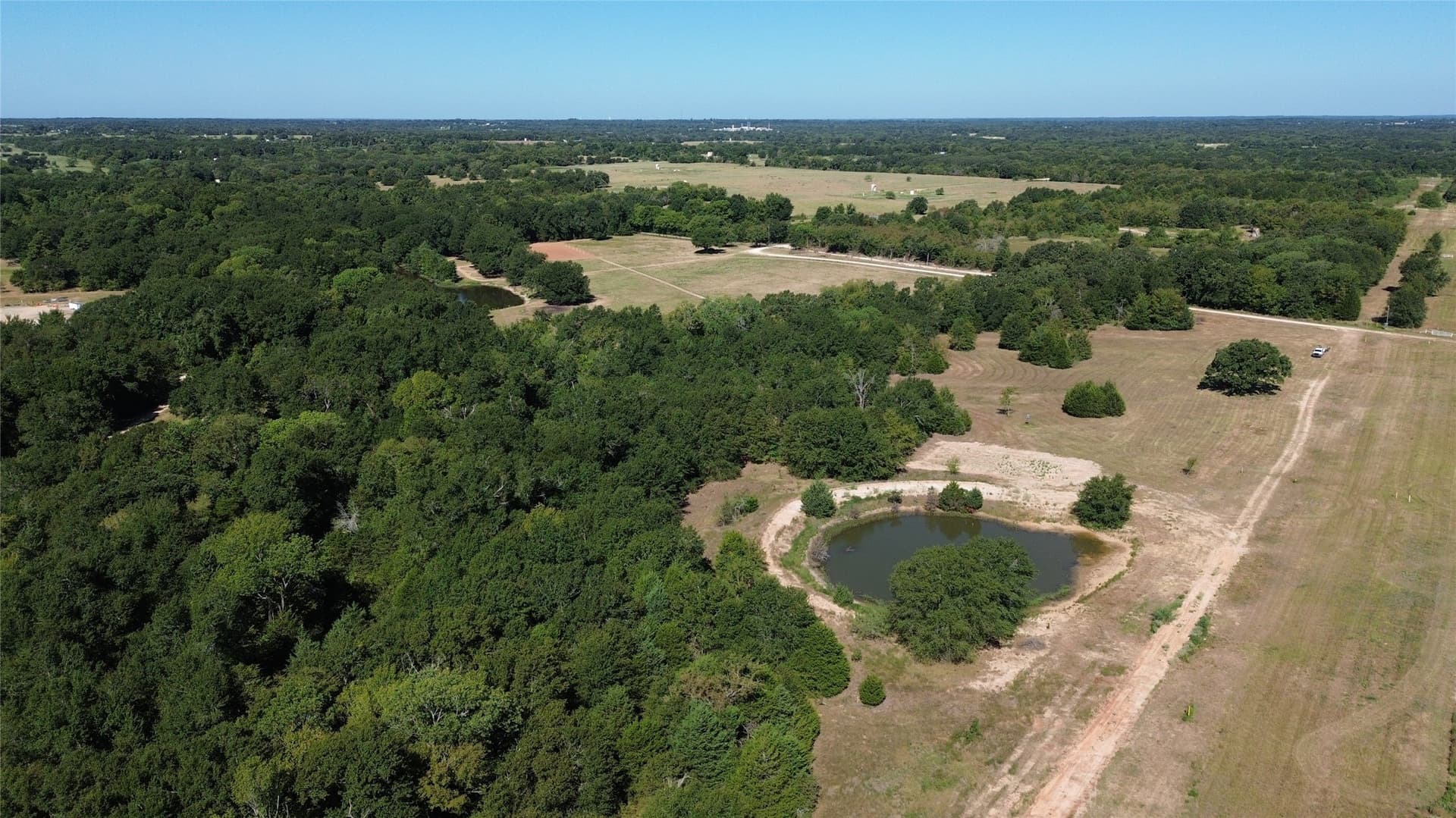 89.96 acres in Freestone County - photo 4