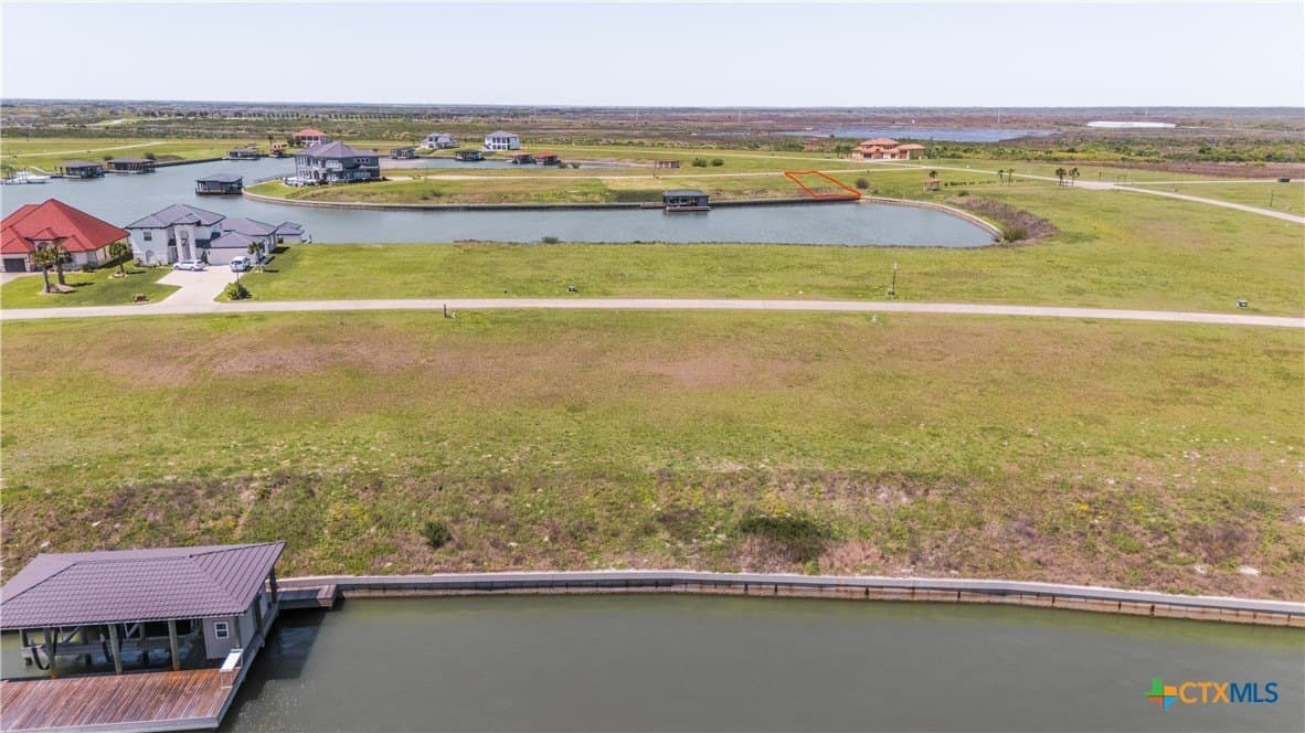0.33 acres in Calhoun County