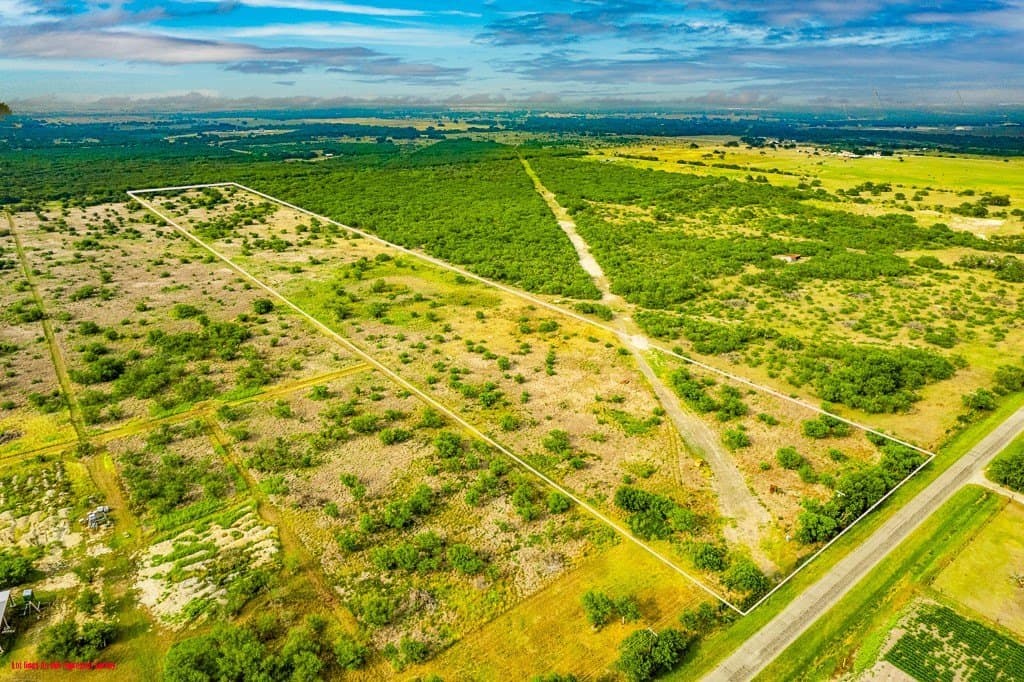 22.11 acres in San Patricio County - photo 16