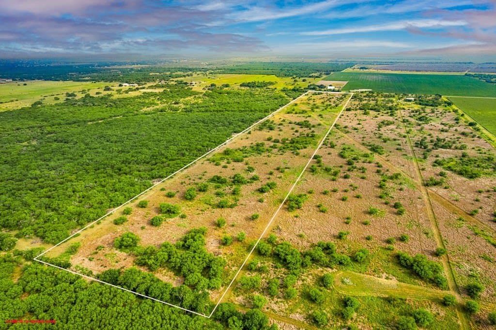 22.11 acres in San Patricio County - photo 14
