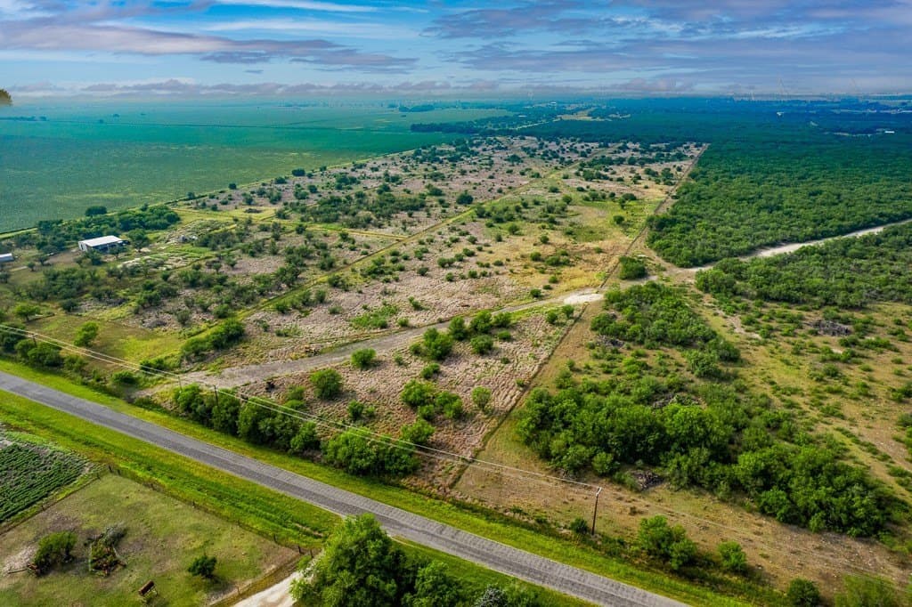 22.11 acres in San Patricio County - photo 7