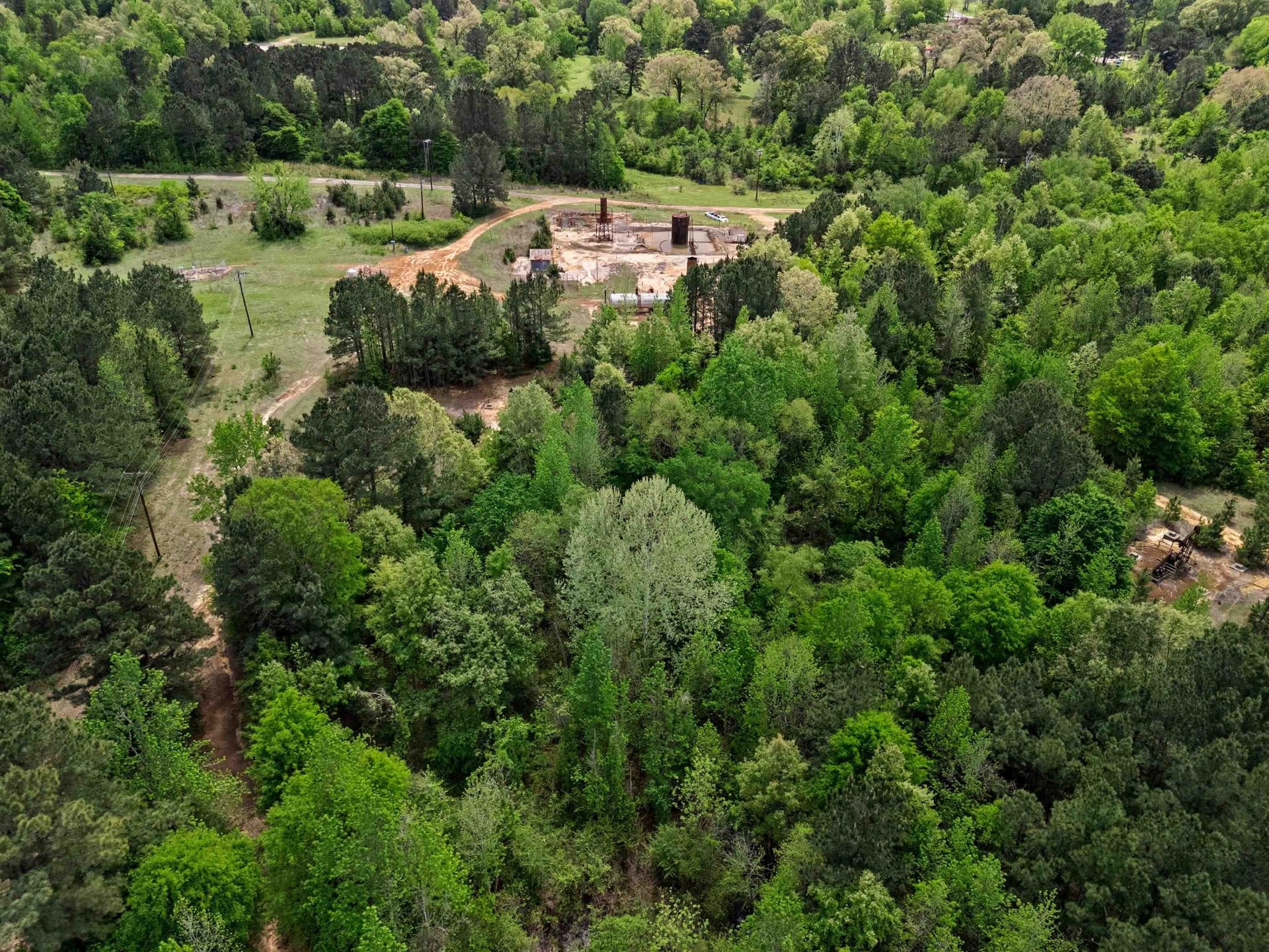 16.99 acres in Gregg County - photo 12