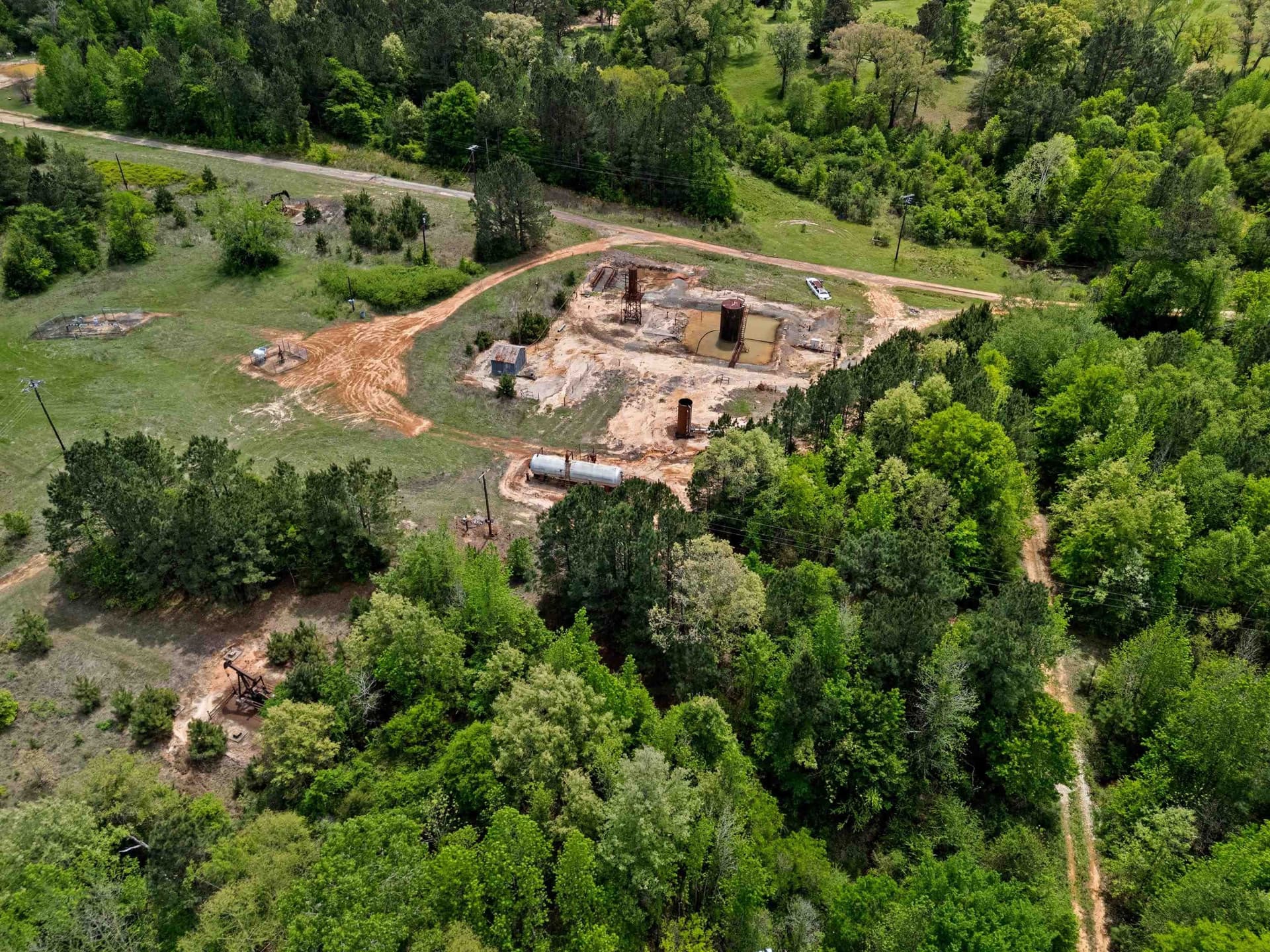 16.99 acres in Gregg County - photo 8