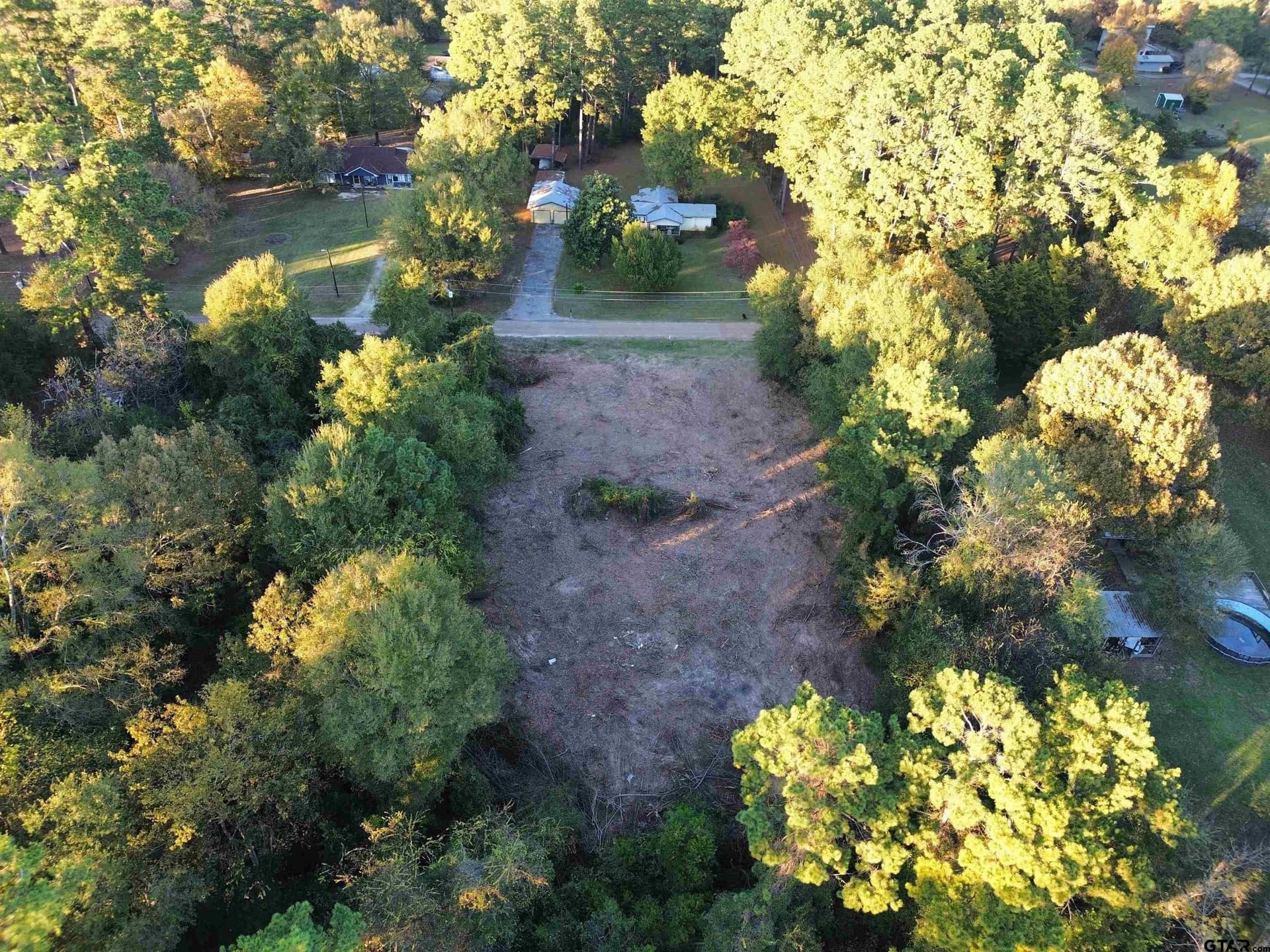 0.9 acres in Henderson County featured view