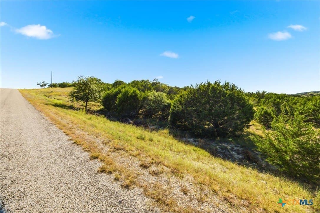 3.04 acres in Comal County - photo 24