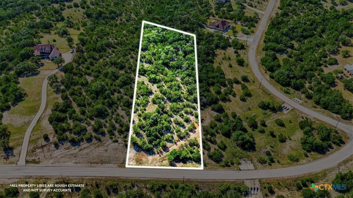 3.04 acres in Comal County - photo 4