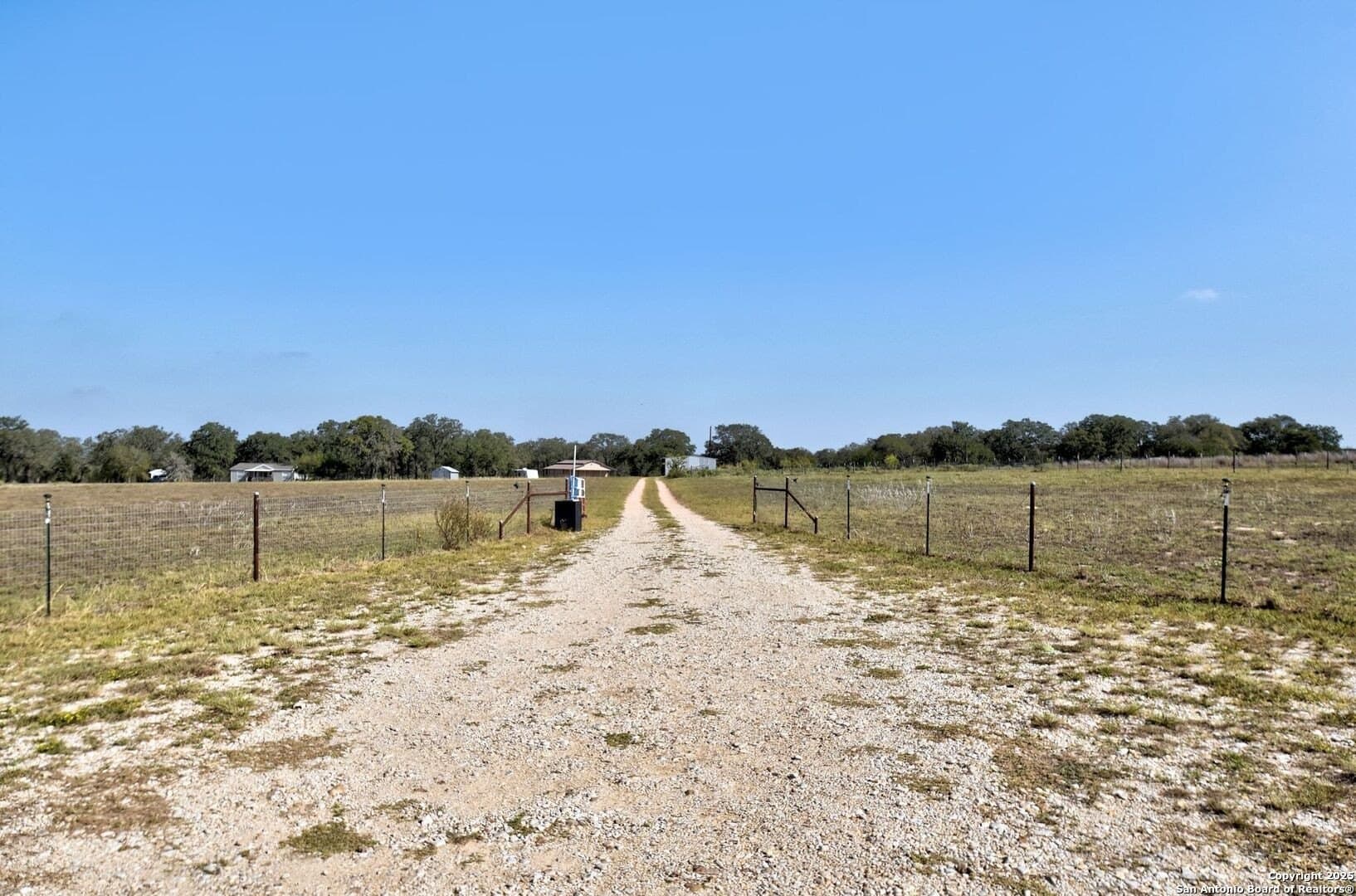 11.15 acres in Guadalupe County - photo 17