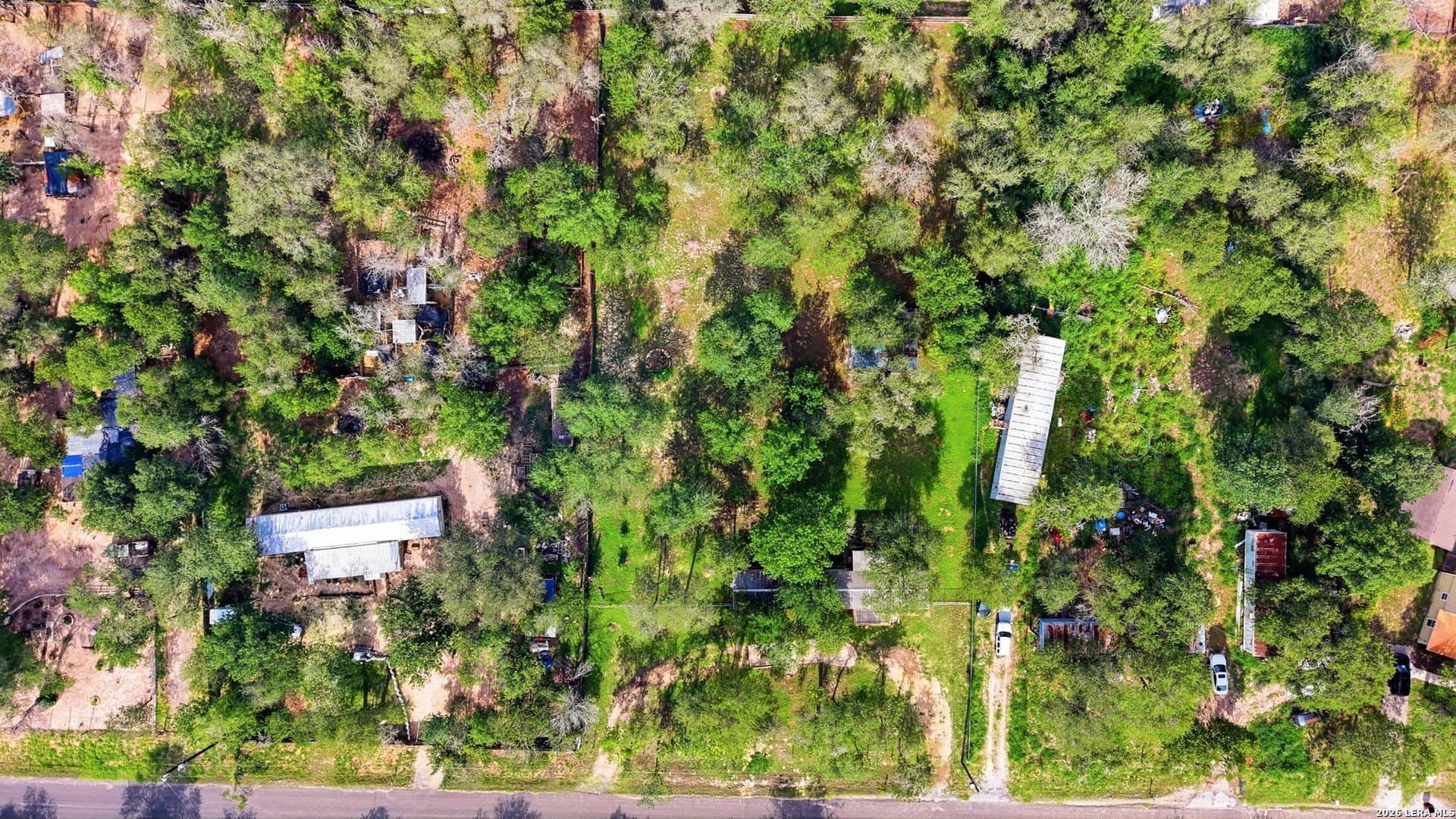 1.04 acres in Bexar County gallery image 2