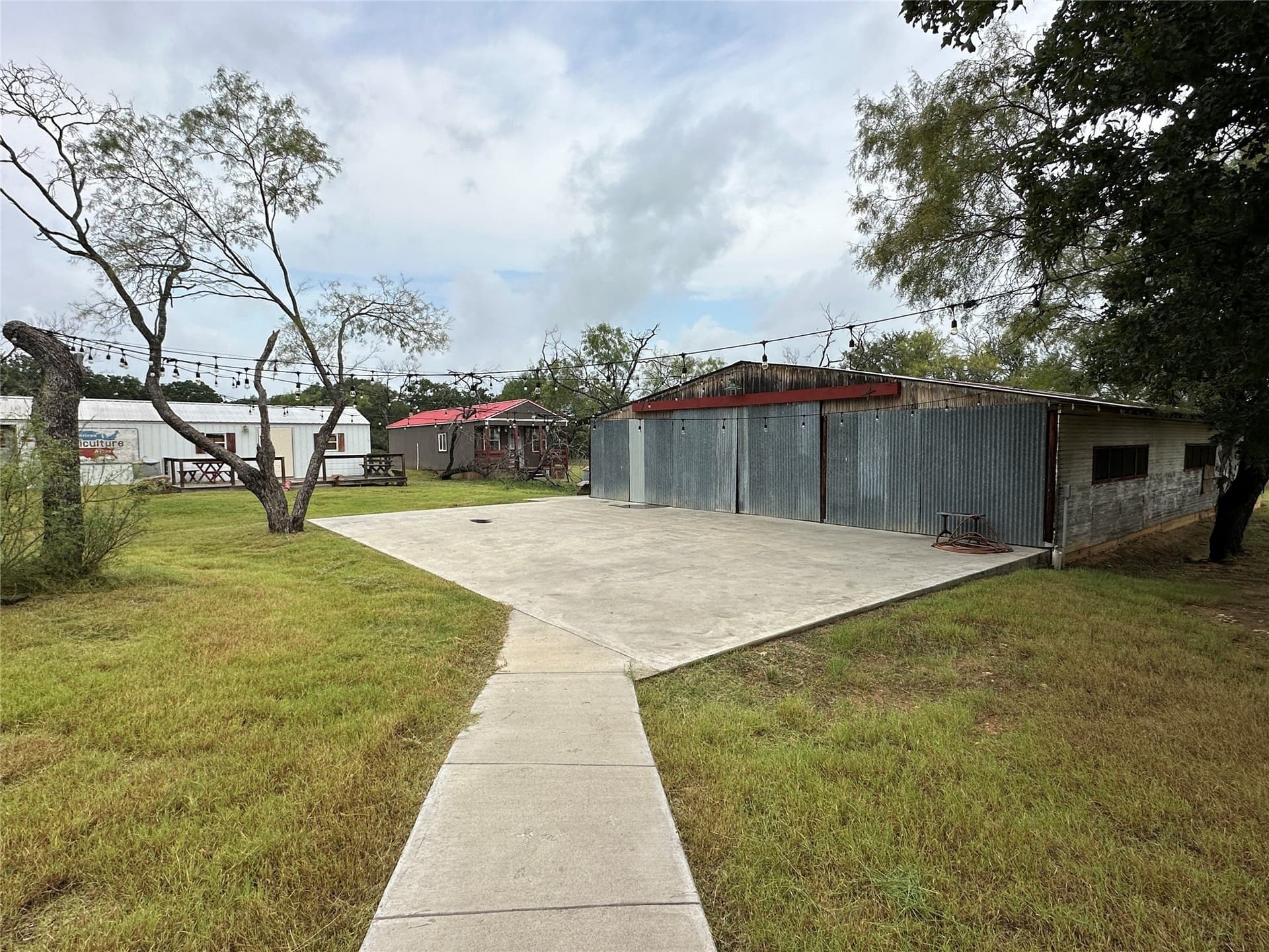 23.13 acres in Bosque County