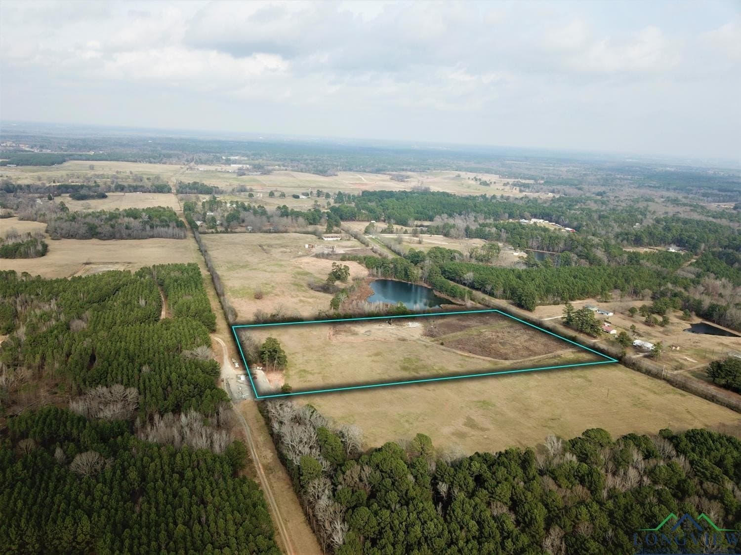 13.6 acres in Gregg County