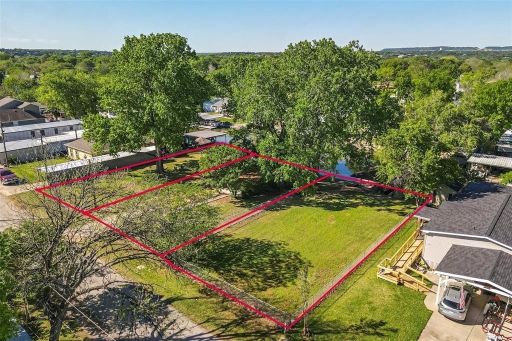 0.29 acres in Hood County gallery image 2