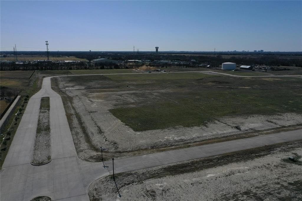 1.21 acres in Collin County gallery image 3