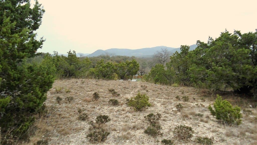 2.72 acres in Real County - photo 25