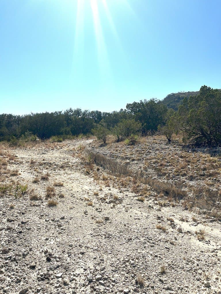 2.72 acres in Real County - photo 10